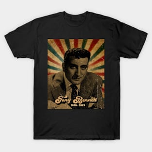 RIP Tony Bennett 1926 - 2023 // Photo Vintage Retro Look Fan Design T-Shirt